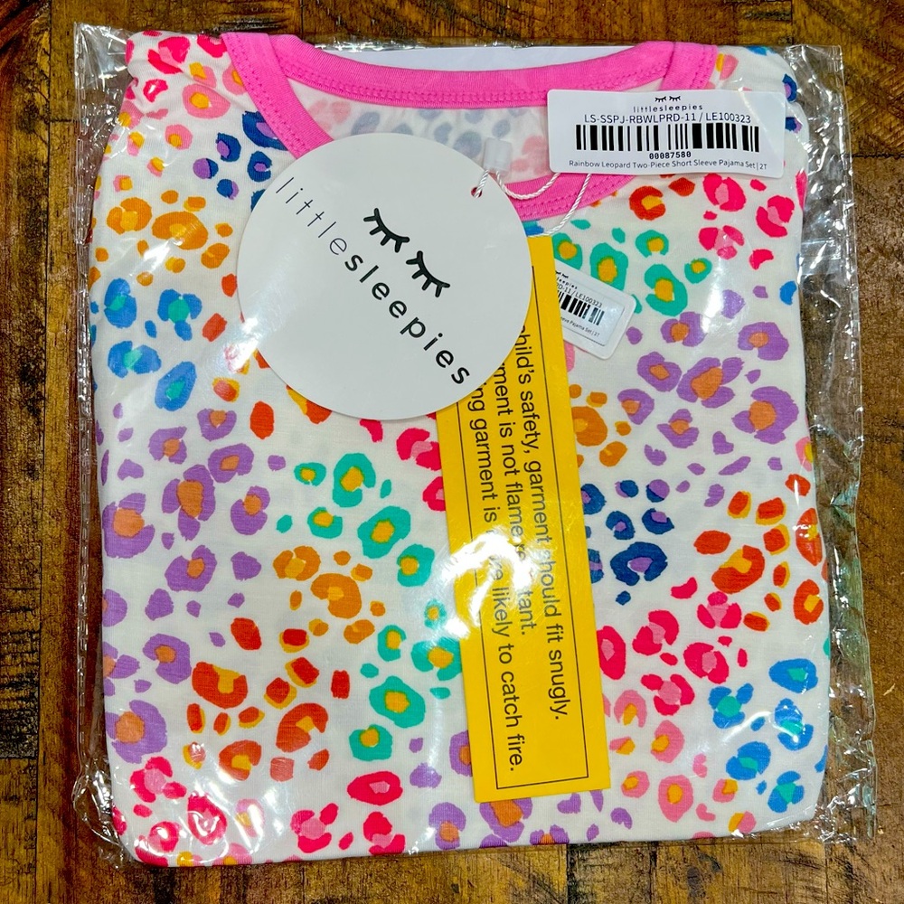 NWT Little Sleepies Rainbow Leopard Short Sleeve Pajama Set - 2T